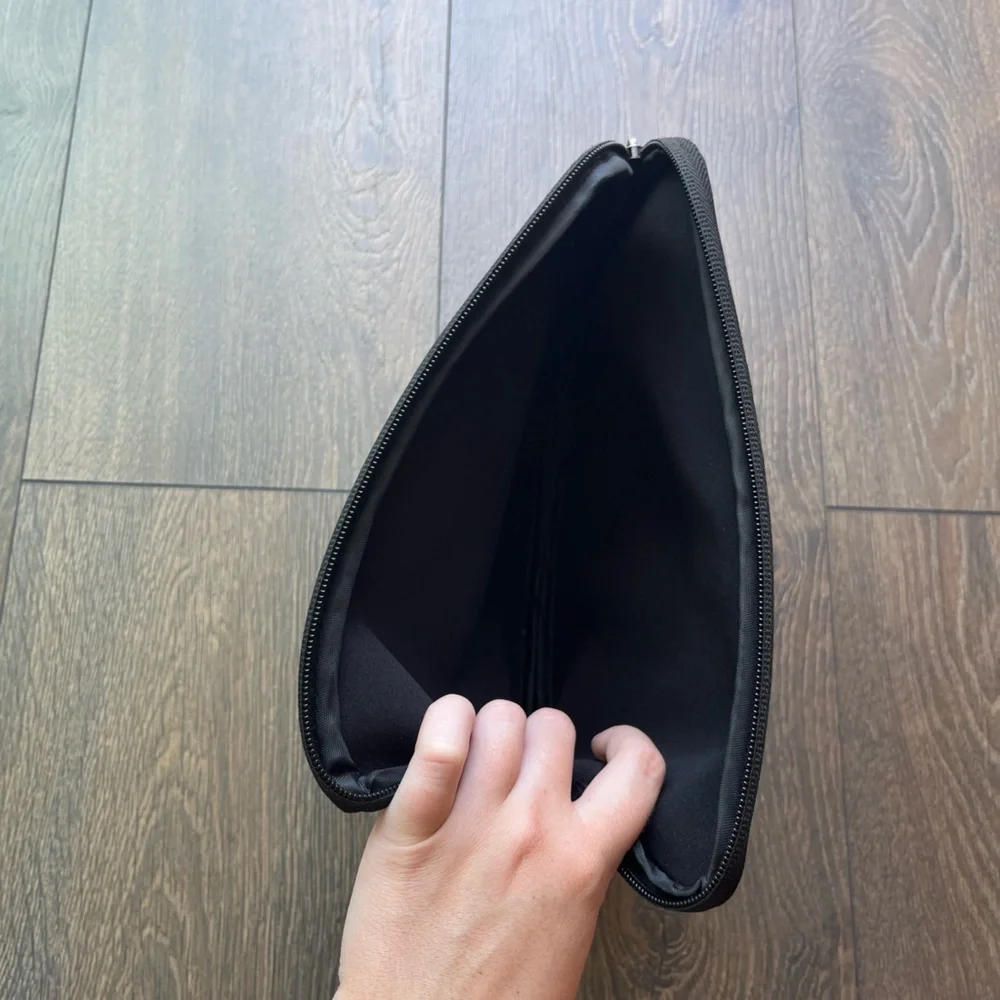 Brisk Tablet Sleeve